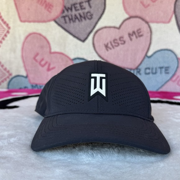 Tiger Woods Nike Golf Heritage 86 Performance Flex Hat - Black - Picture 1 of 7